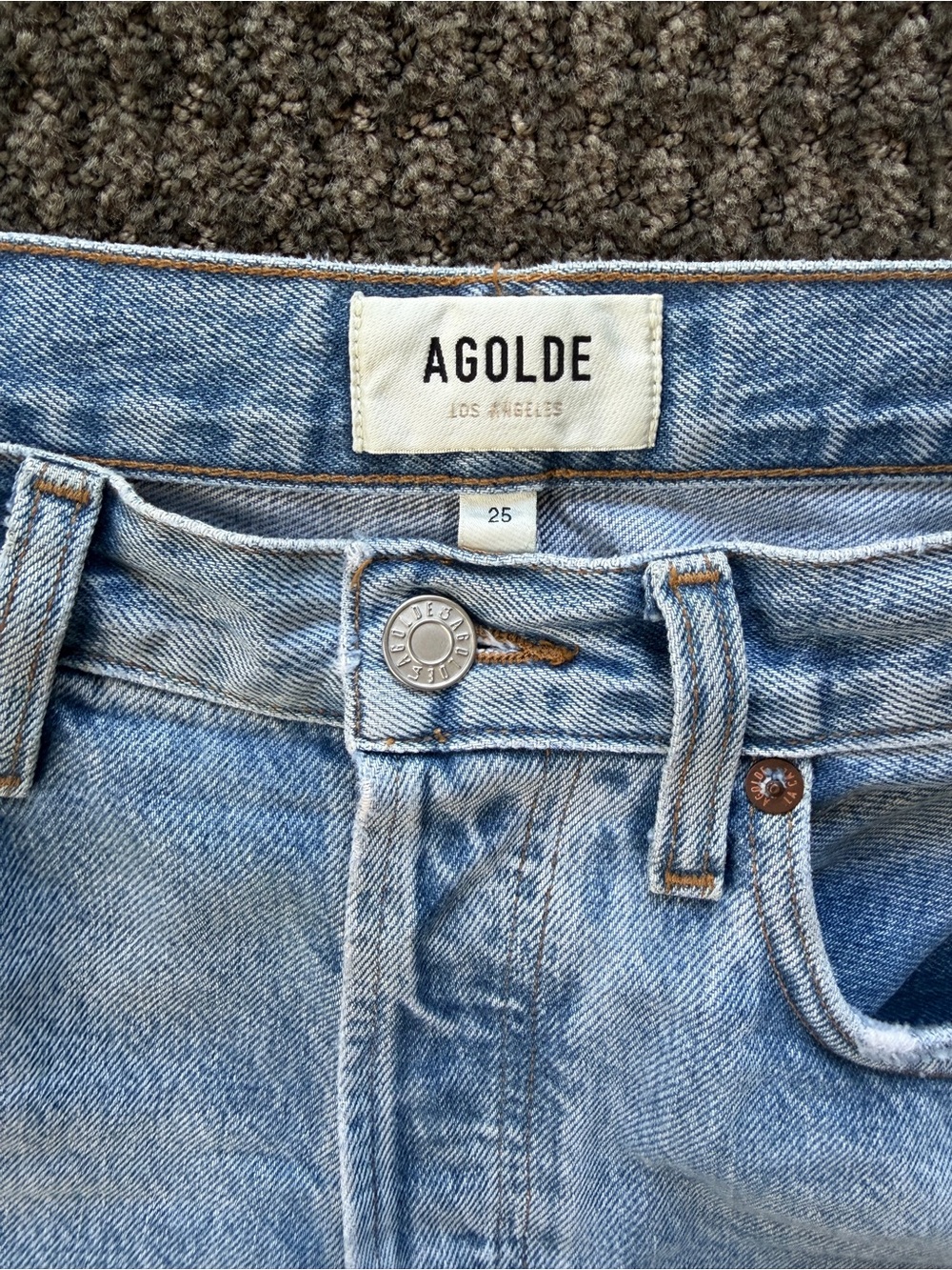 Agolde Kelly High Rise Jeans in Harmonic Wash - Picture 6 of 10